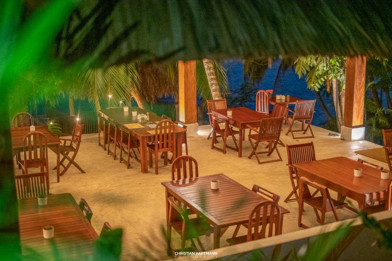 Hotel Gringo Perdido El Remate Exterior photo