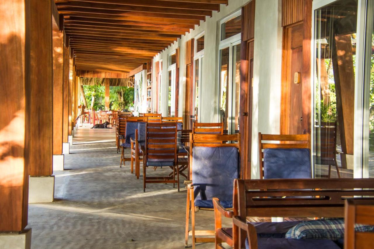 Hotel Gringo Perdido El Remate Exterior photo