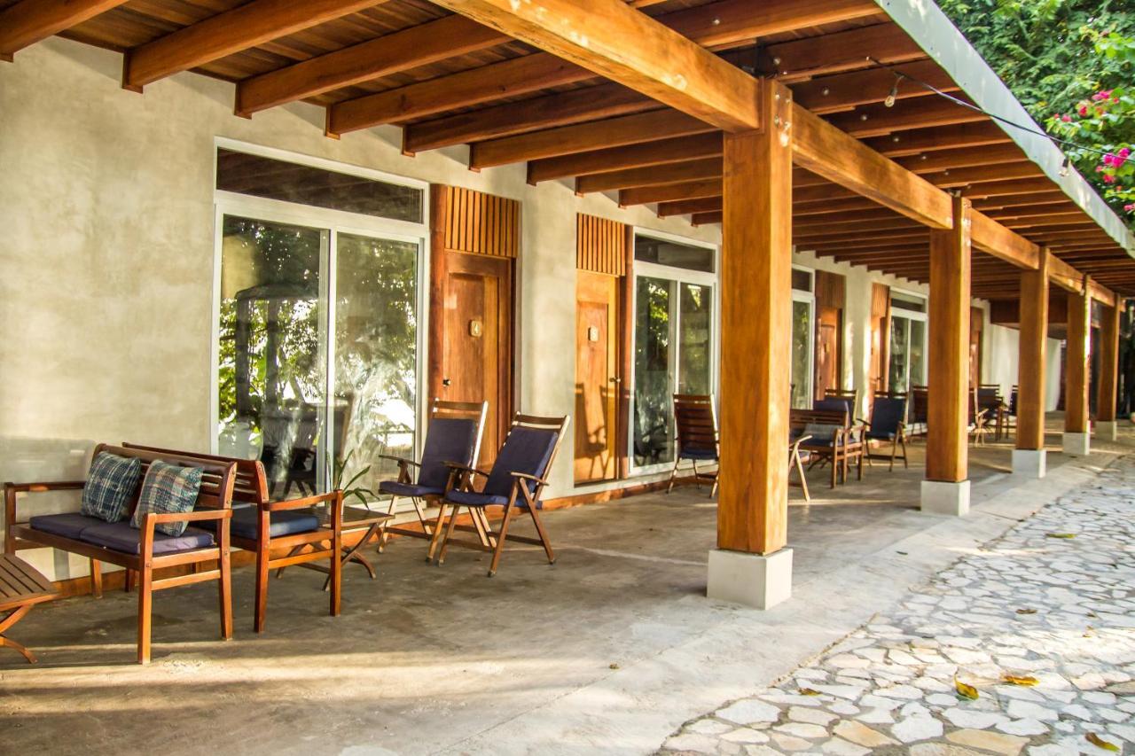 Hotel Gringo Perdido El Remate Exterior photo